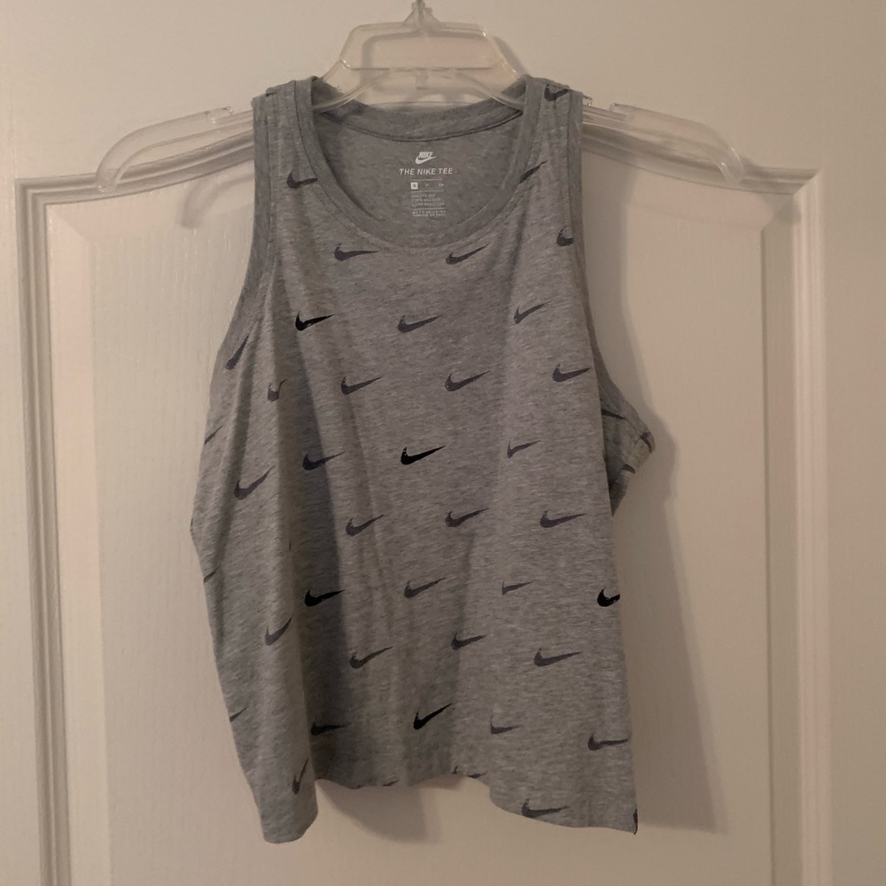 Nike cutout tank top